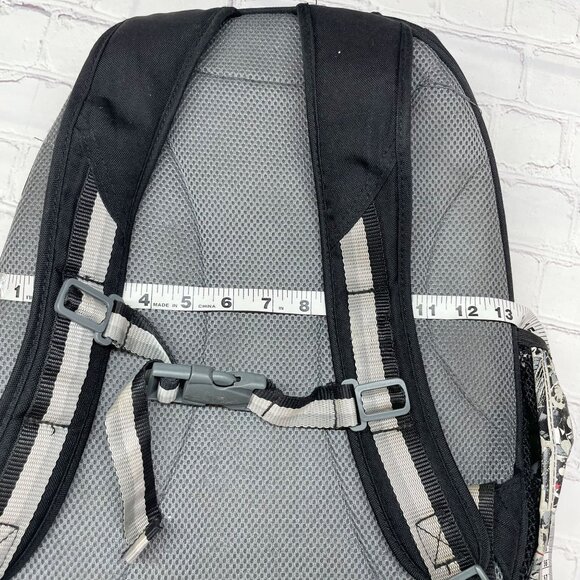 Pottery Barn Kids Star Wars Comics Glow-in-the-Dark Print Mackenzie 17" Backpack - Picture 11 of 14